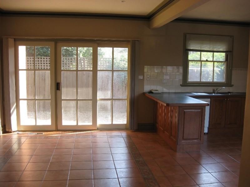 2/181 Waverley Road, Mount Waverley VIC 3149