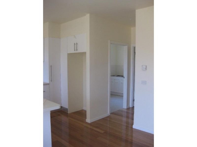 2/16 Pamay Road, Mount Waverley VIC 3149