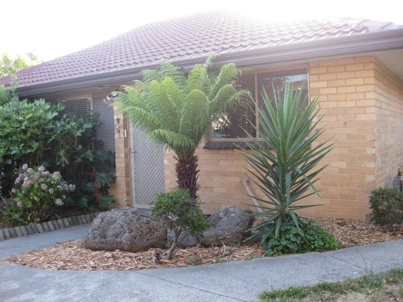 2/25 Timmings Street, Chadstone VIC 3148