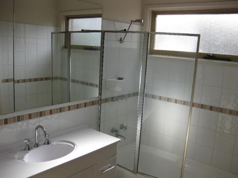 2/2 Gwynne Street, Mount Waverley VIC 3149