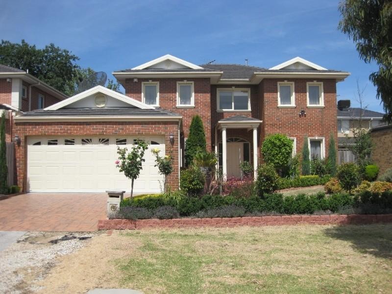 14 Huntingtower Crescent, Mount Waverley VIC 3149