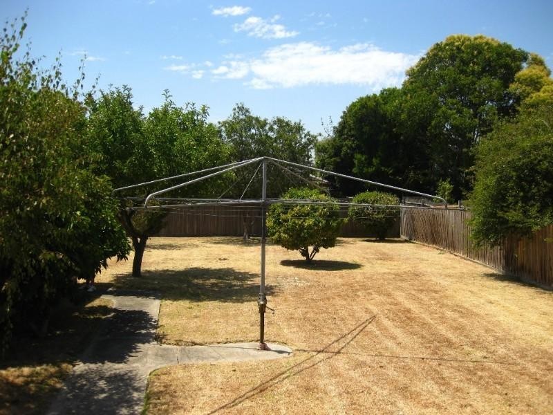 1/16 Pamay Road, Mount Waverley VIC 3149