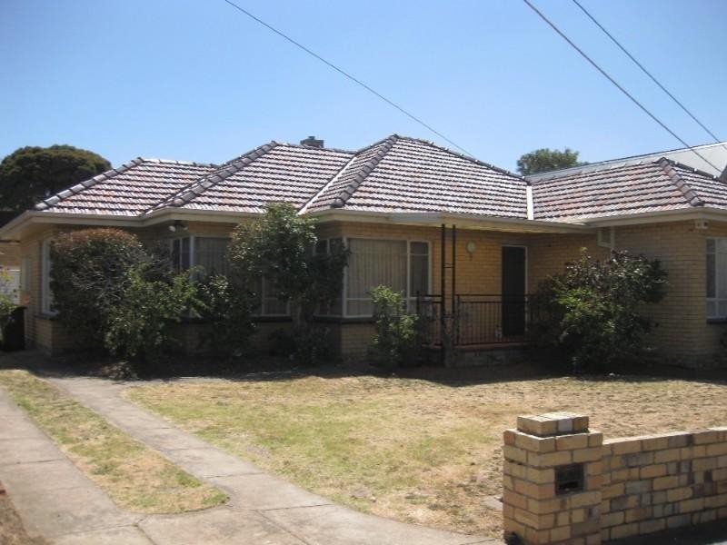 9 Waimarie Drive, Mount Waverley VIC 3149