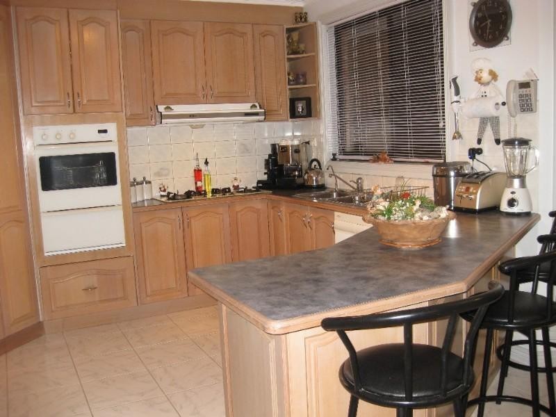 41 Clauscen Drive, Rowville VIC 3178