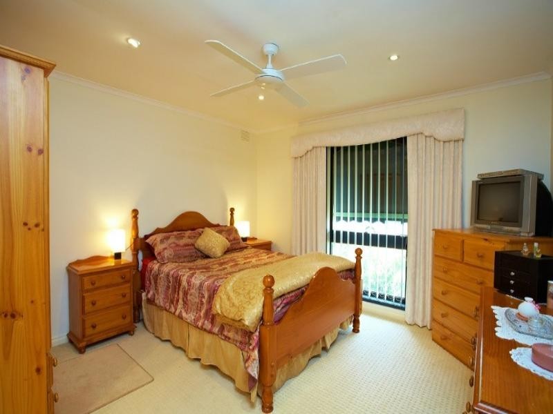 29 Aldrin Drive, Mount Waverley VIC 3149