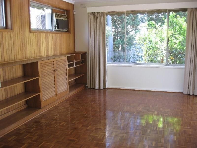 1 Oak Court, Mount Waverley VIC 3149