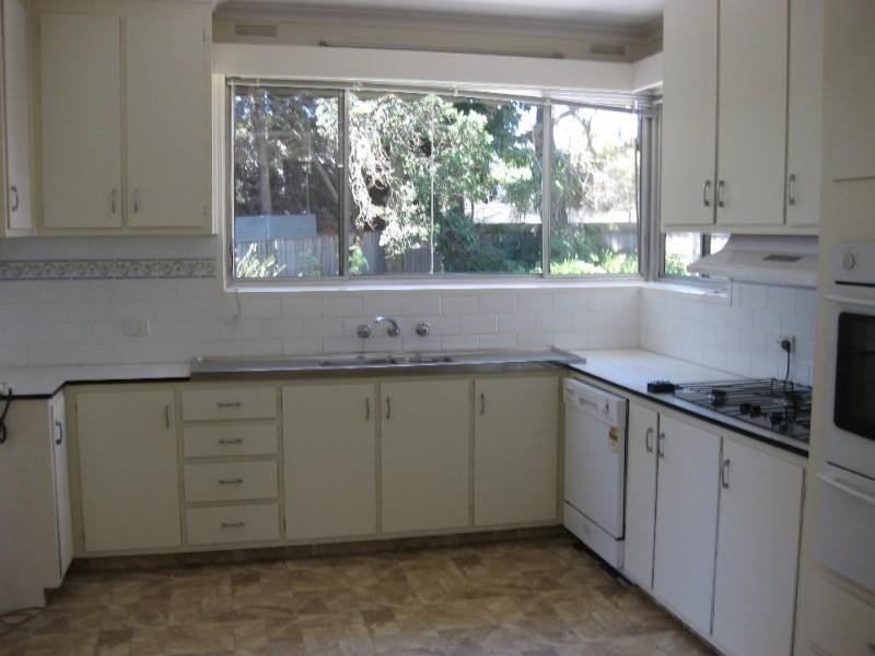 1 Oak Court, Mount Waverley VIC 3149