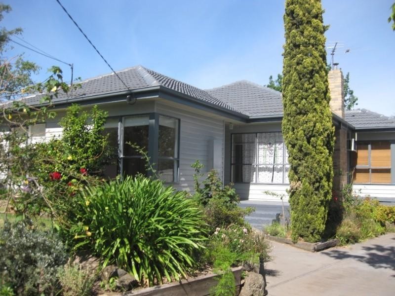 1 Royal Court, Mount Waverley VIC 3149