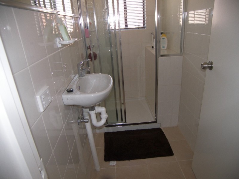 5 Browns Road, Clayton VIC 3168