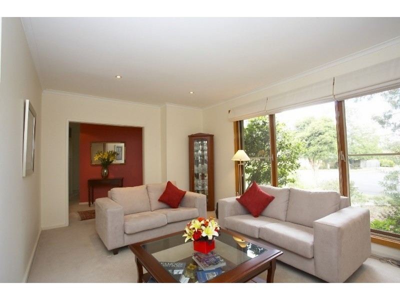 37 Walker Road, Mount Waverley VIC 3149