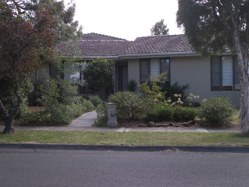 37 Walker Road, Mount Waverley VIC 3149