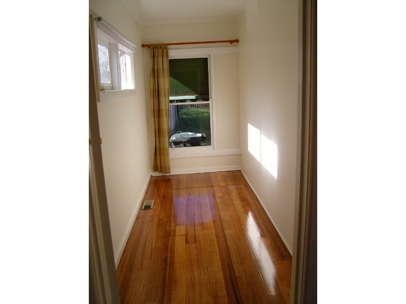 16 Marshall Avenue, Clayton VIC 3168