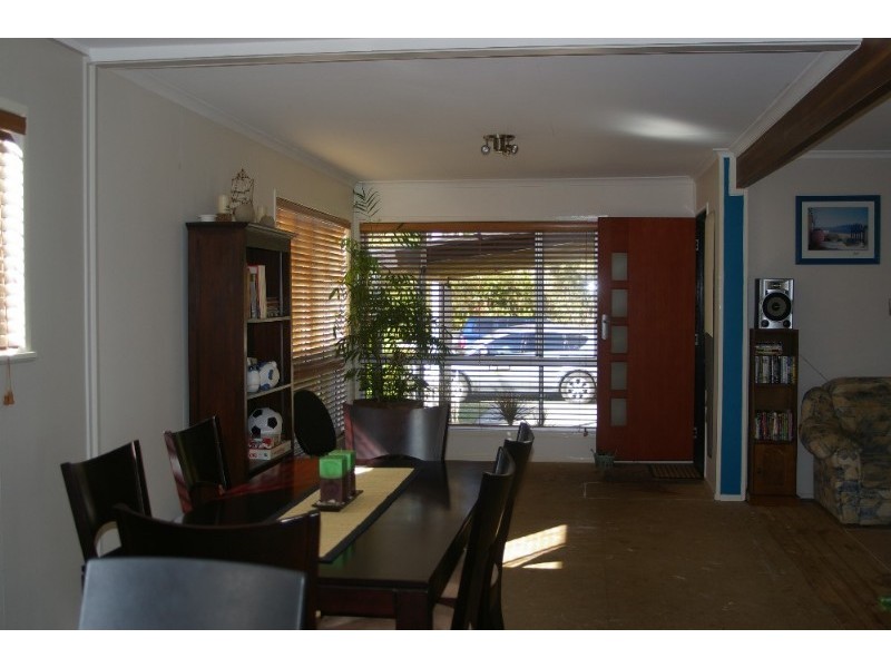 33 Maine Terrace, Deception Bay QLD 4508