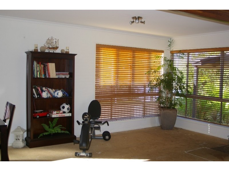 33 Maine Terrace, Deception Bay QLD 4508