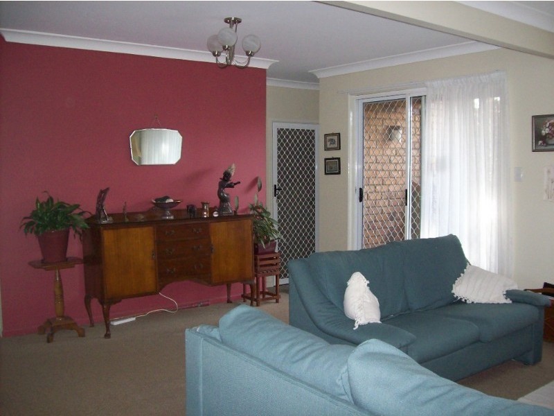 9 Central Avenue, Deception Bay QLD 4508