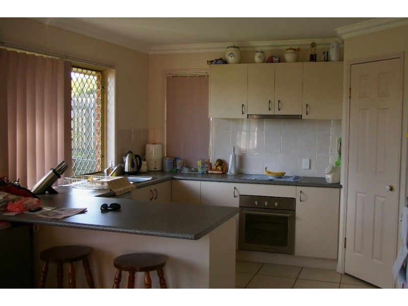 1 Nadine Place, Deception Bay QLD 4508