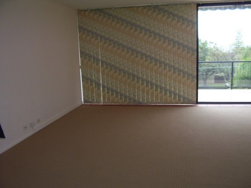 4/51 Landsborough Avenue, Scarborough QLD 4020