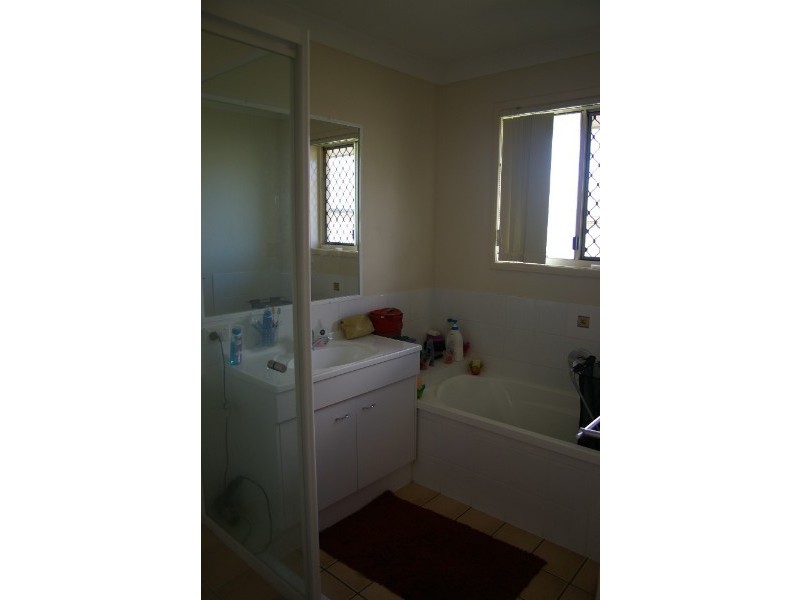 33 Kelliher Street, Rothwell QLD 4022