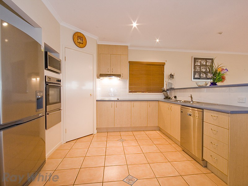 39 Clair Avenue, Deception Bay QLD 4508