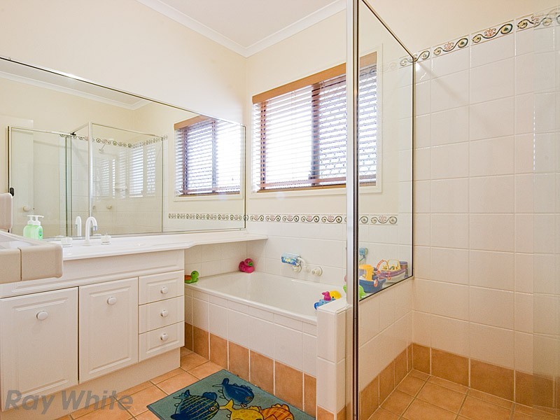 39 Clair Avenue, Deception Bay QLD 4508