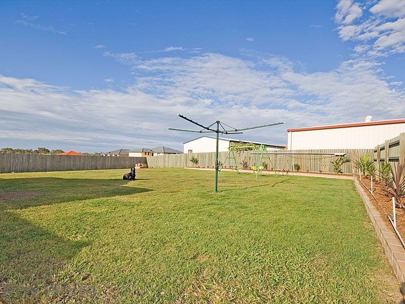 39 Clair Avenue, Deception Bay QLD 4508