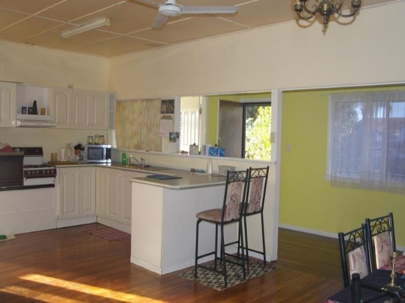 21 Central Avenue, Deception Bay QLD 4508