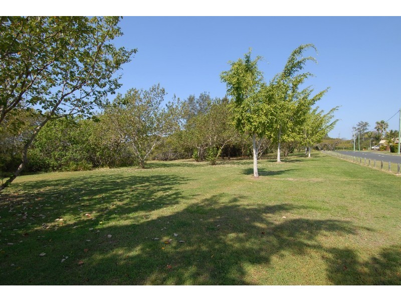 201 Esplanade South, Deception Bay QLD 4508