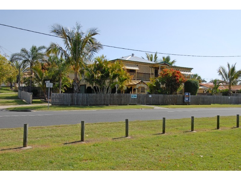 201 Esplanade South, Deception Bay QLD 4508