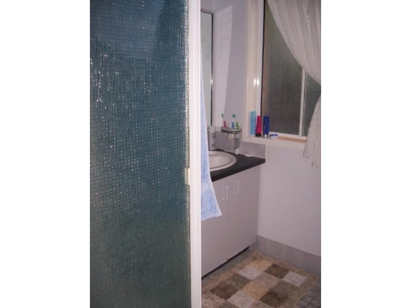 8 Samantha Court, Deception Bay QLD 4508