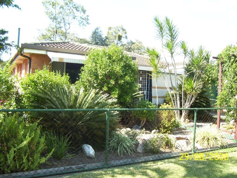 33 Seaview Parade, Deception Bay QLD 4508