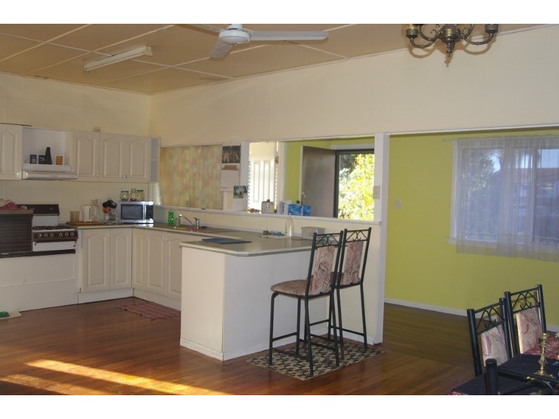 21 Central Avenue, Deception Bay QLD 4508