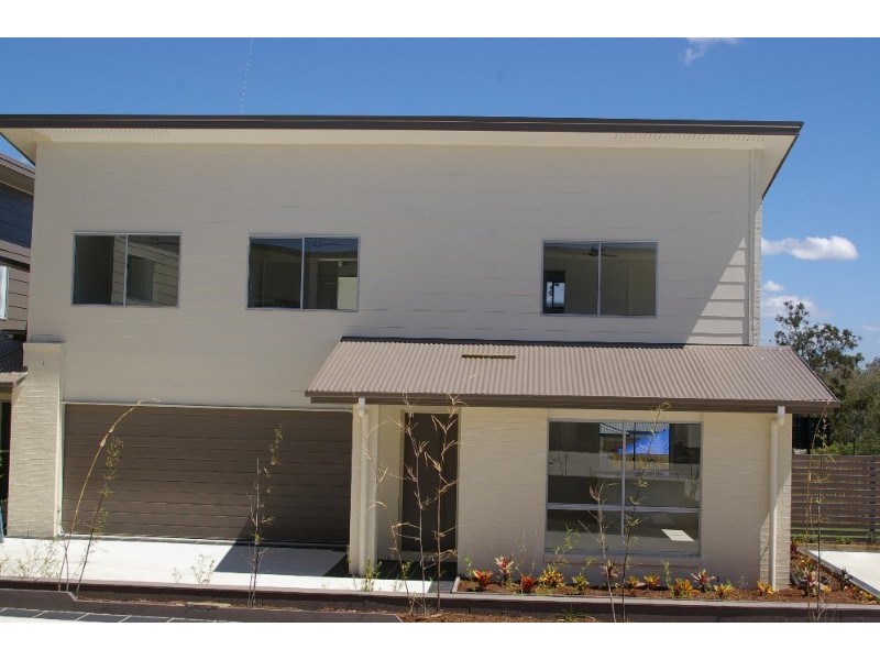 1-8/17 Lady Bowen Parade, Rothwell QLD 4022