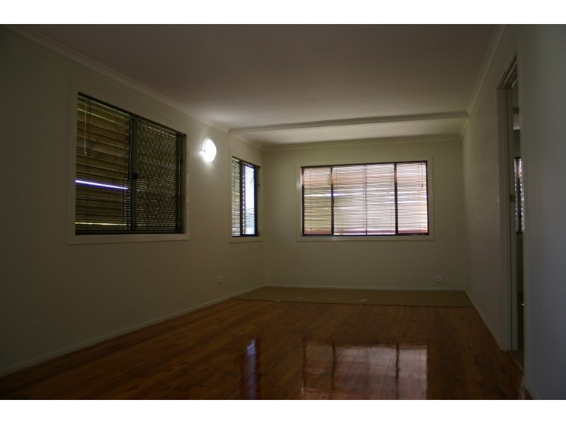 26 Spring Street, Deception Bay QLD 4508