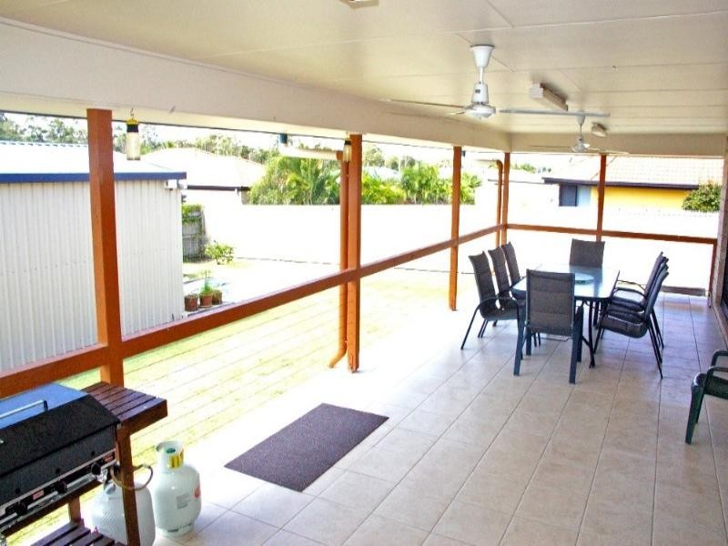 21 Clair Avenue, Deception Bay QLD 4508