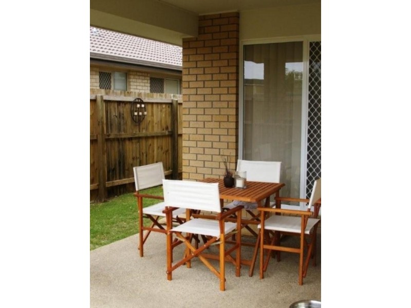 60 McGahey Street, Rothwell QLD 4022