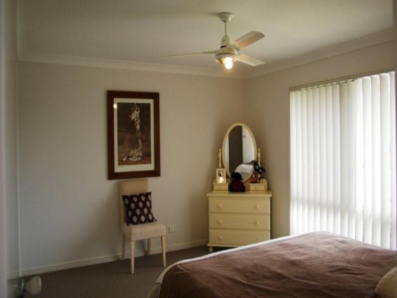 60 McGahey Street, Rothwell QLD 4022