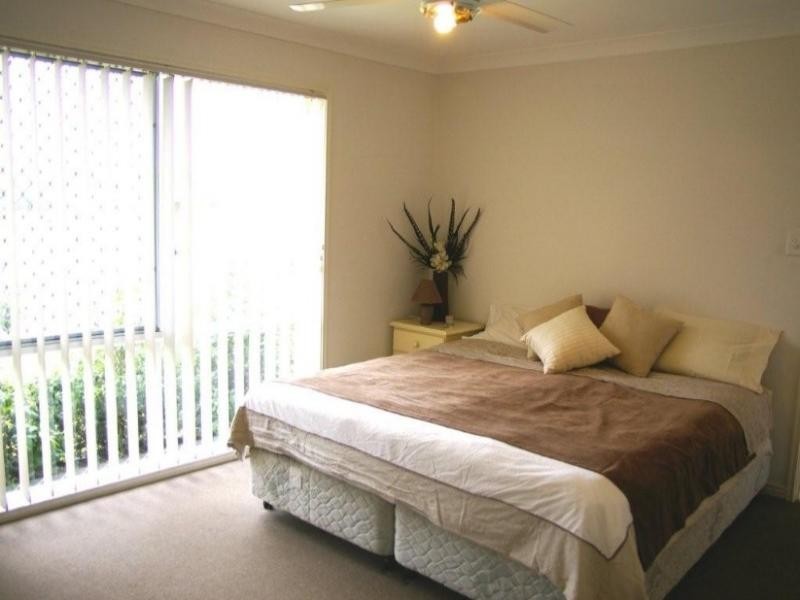 60 McGahey Street, Rothwell QLD 4022