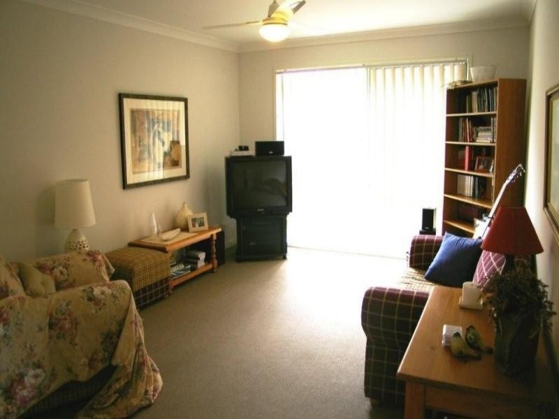 60 McGahey Street, Rothwell QLD 4022