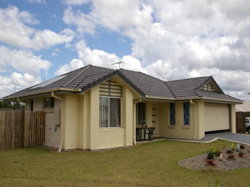 17 Radiata Court, Morayfield QLD 4506