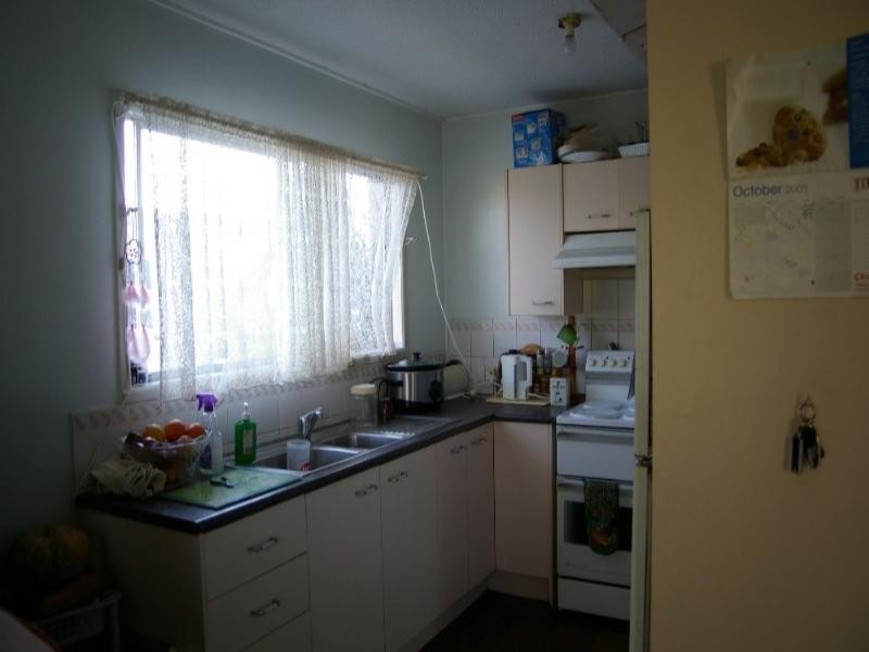 32 Seaview Parade, Deception Bay QLD 4508