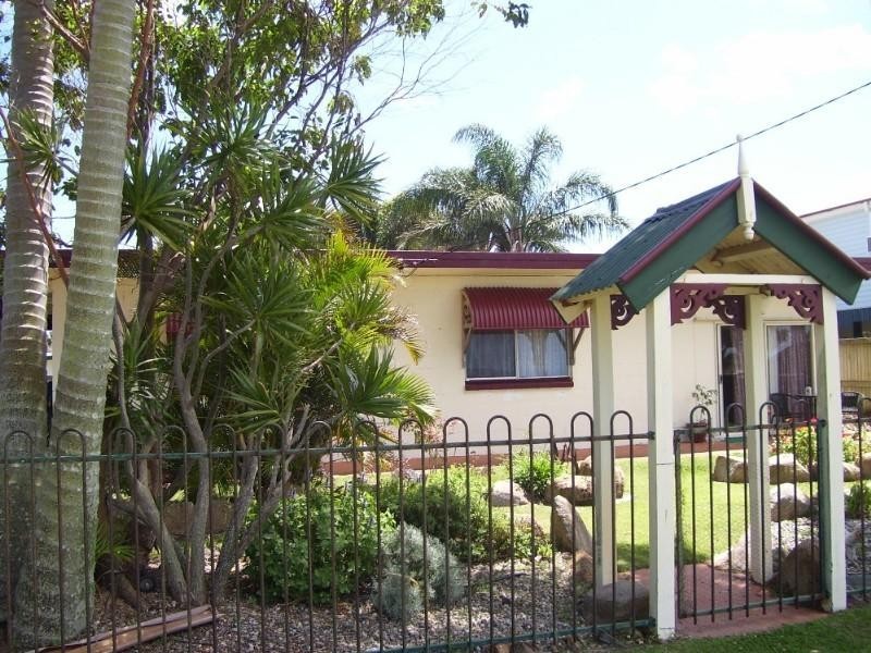 43 Esplanade, Godwin Beach QLD 4511