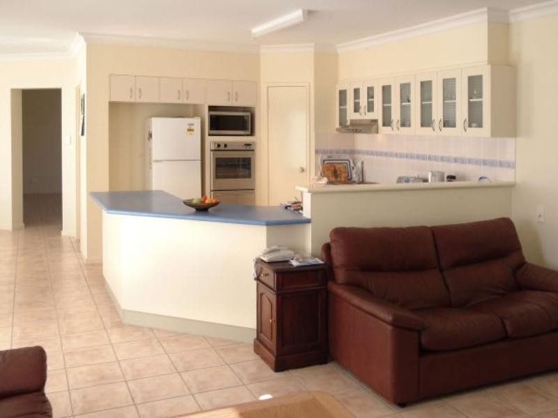 25 Esplanade, Deception Bay QLD 4508