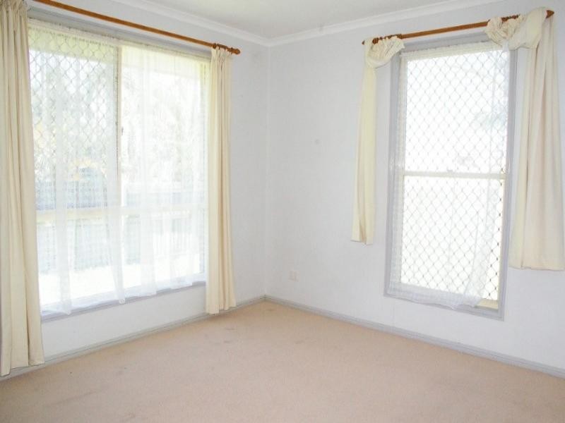 35 Coman St South, Rothwell QLD 4022