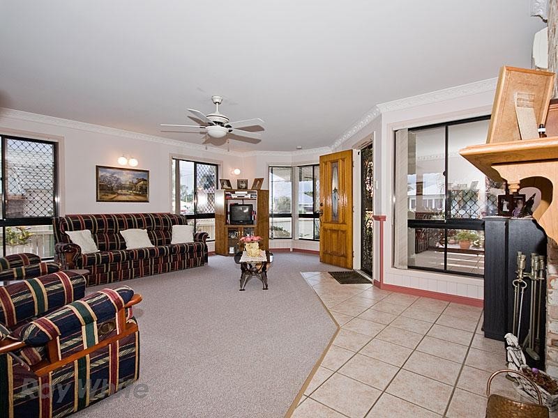 21 Grosvenor Terrace, Deception Bay QLD 4508