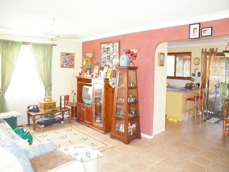 22 Pamphlett Street, Rothwell QLD 4022