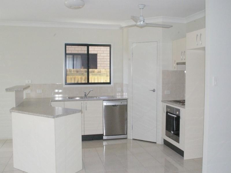 9a Dysart Street, Rothwell QLD 4022