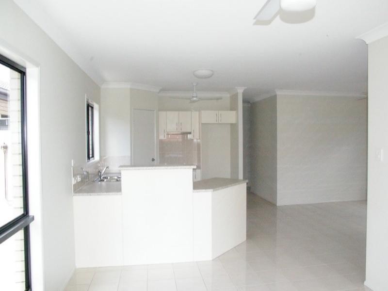 9a Dysart Street, Rothwell QLD 4022