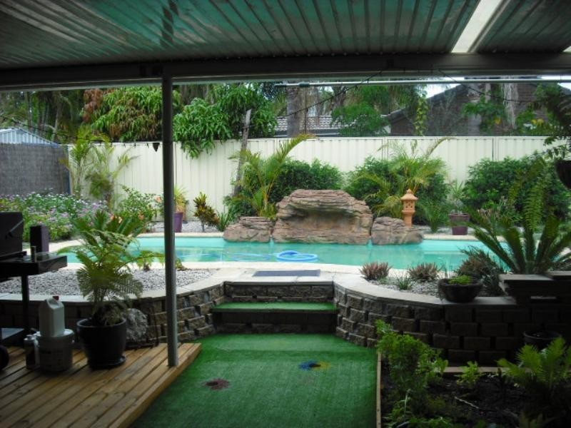 33 Bermuda Avenue, Deception Bay QLD 4508