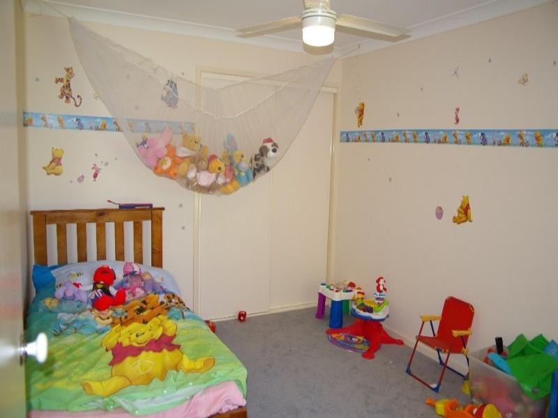 13 Leichardt Avenue, Rothwell QLD 4022