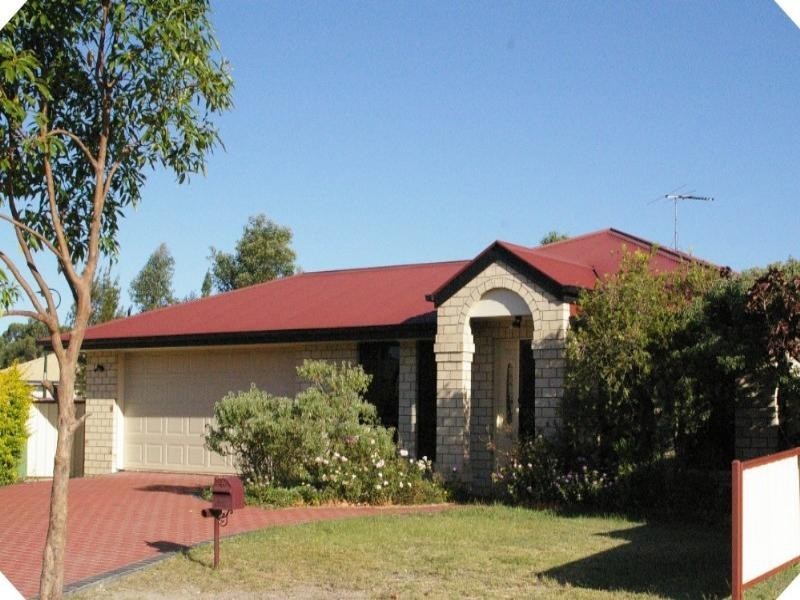 8 Oyster Court, Deception Bay QLD 4508